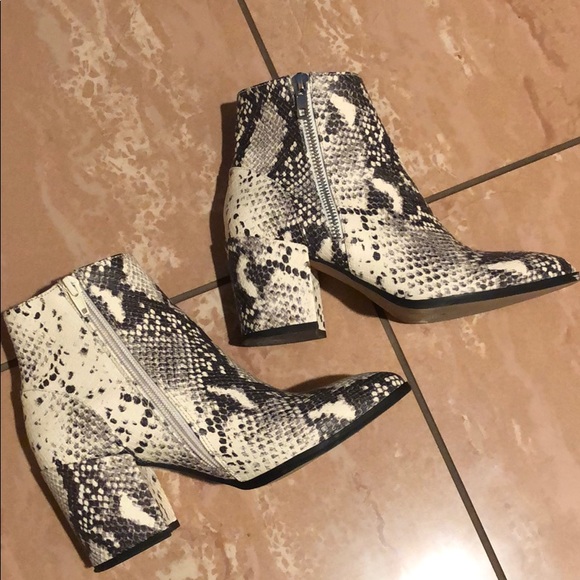 steve madden josephine boot